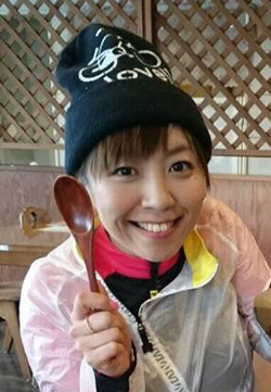 棚橋麻衣