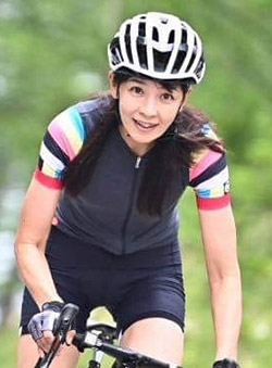 日向涼子